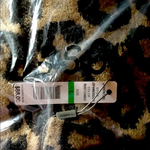 🌹🌹 leopard print hoodie size Large New - Picture 5 of 5